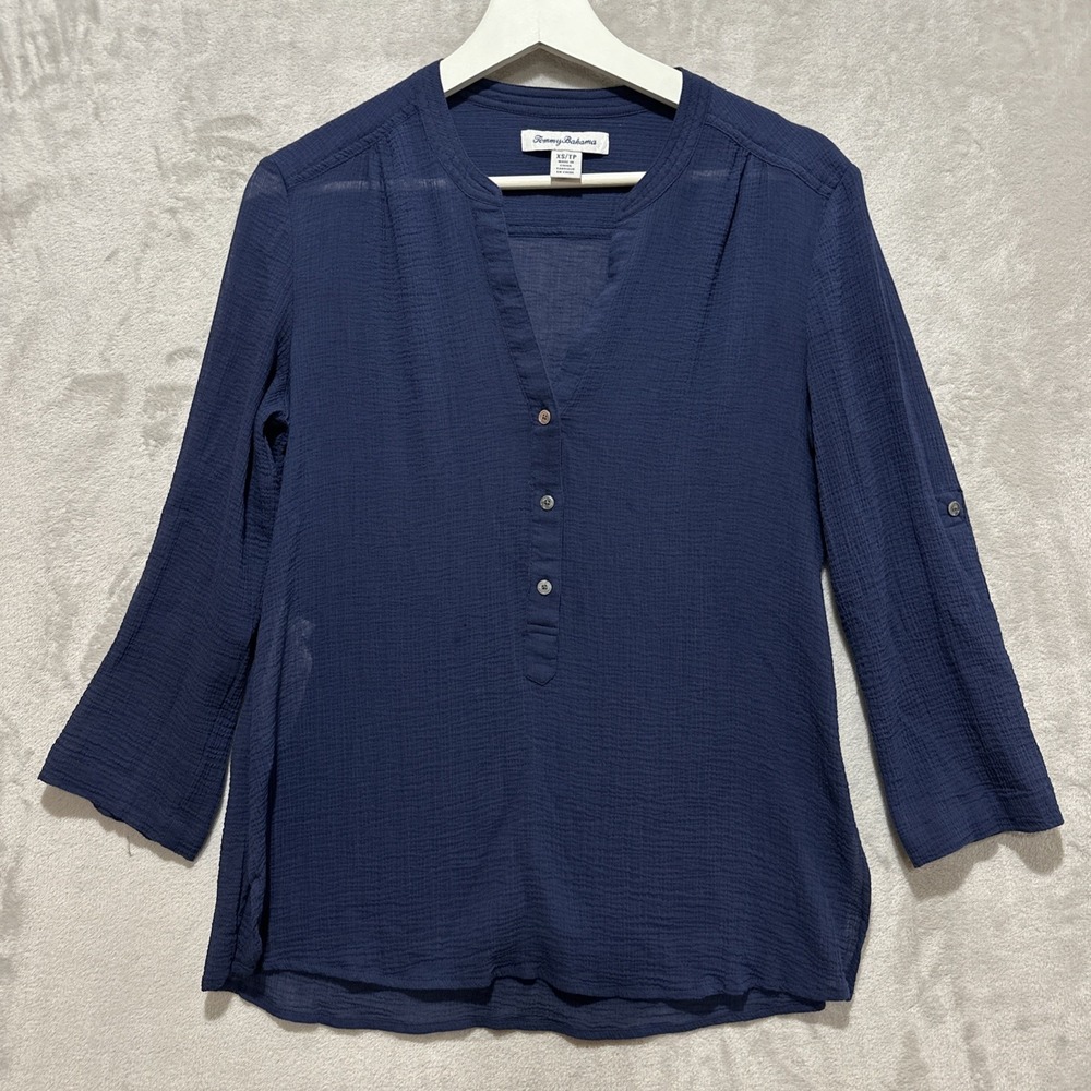 Tommy Bahama Women's Size XS Coastview Gauze Coastal Roll Tab Sleeve Blouse - Picture 4 of 7